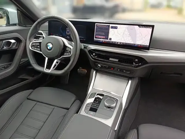 BMW 230