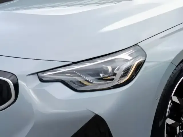 BMW 230