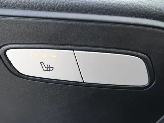 Mercedes-Benz V 220