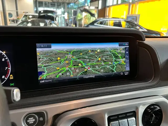 Mercedes-Benz G 500