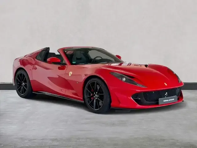Ferrari 812