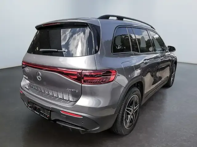 Mercedes-Benz EQB 350