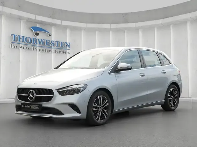 Mercedes-Benz B 220