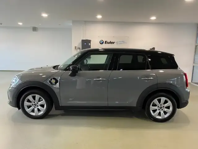 MINI Cooper SE Countryman