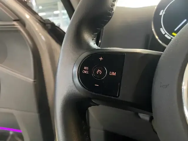 MINI Cooper SE Countryman