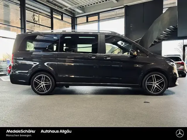 Mercedes-Benz V 250