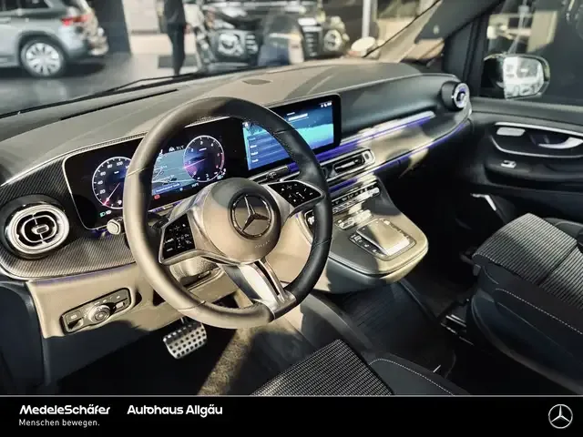 Mercedes-Benz V 250
