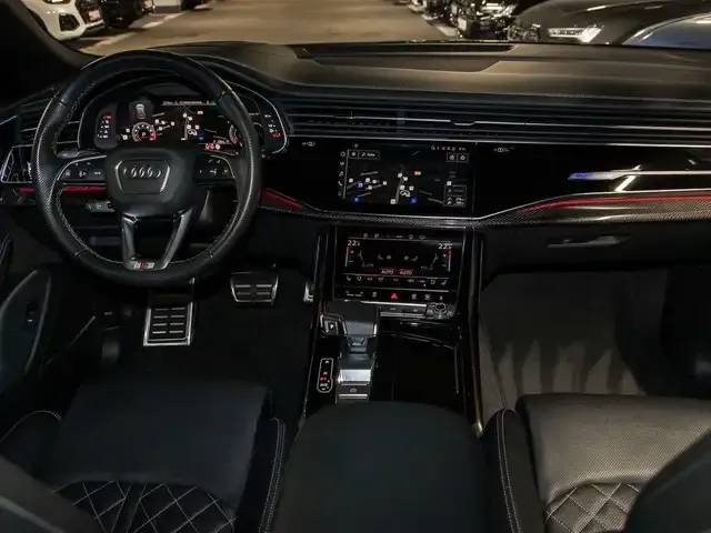 Audi SQ8