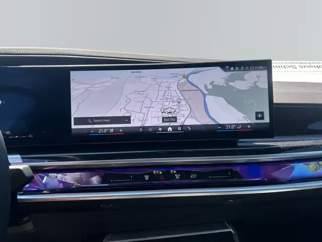 BMW 740