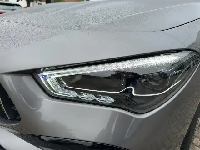 Mercedes-Benz CLA 35 AMG