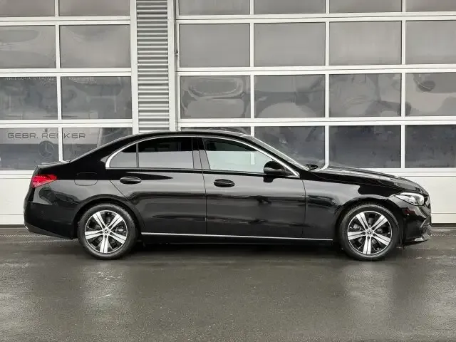 Mercedes-Benz C 180