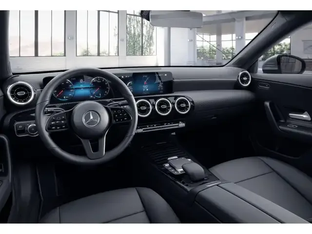 Mercedes-Benz CLA 180
