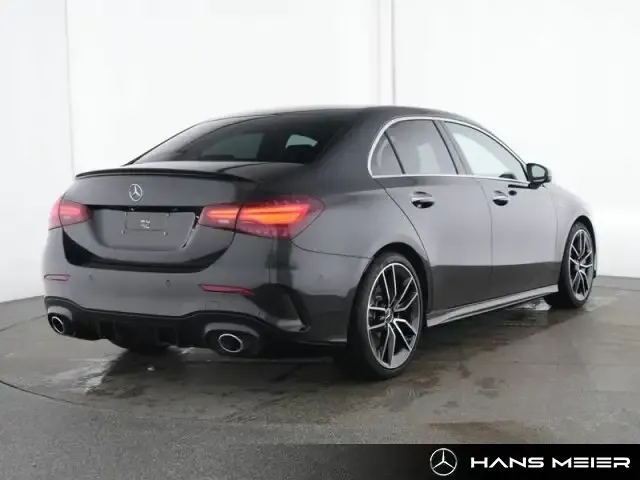 Mercedes-Benz A 35 AMG