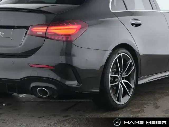 Mercedes-Benz A 35 AMG