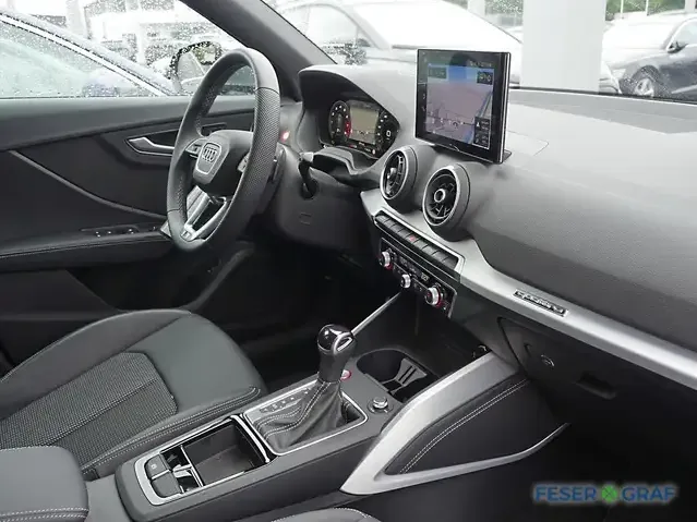 Audi SQ2