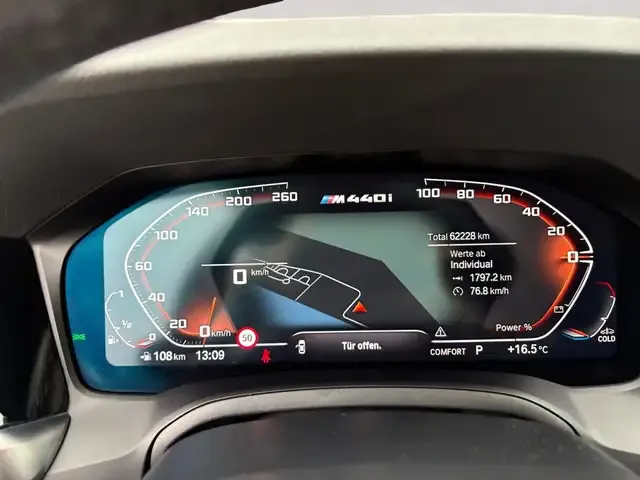 BMW 440
