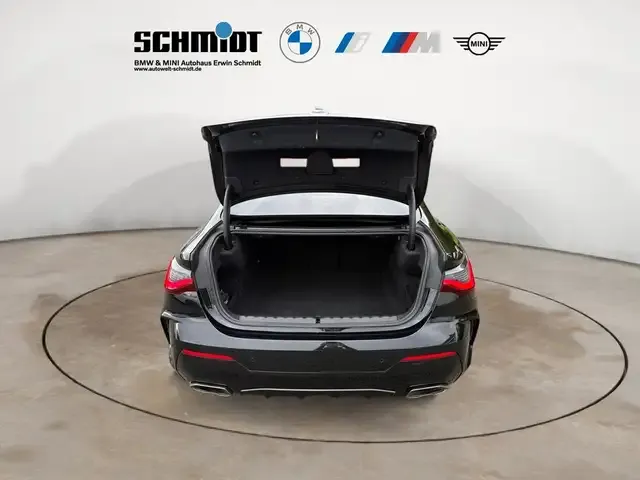 BMW 440