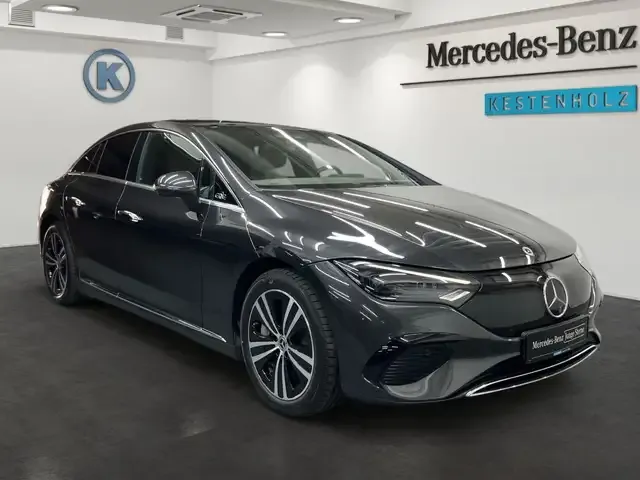 Mercedes-Benz EQE 500