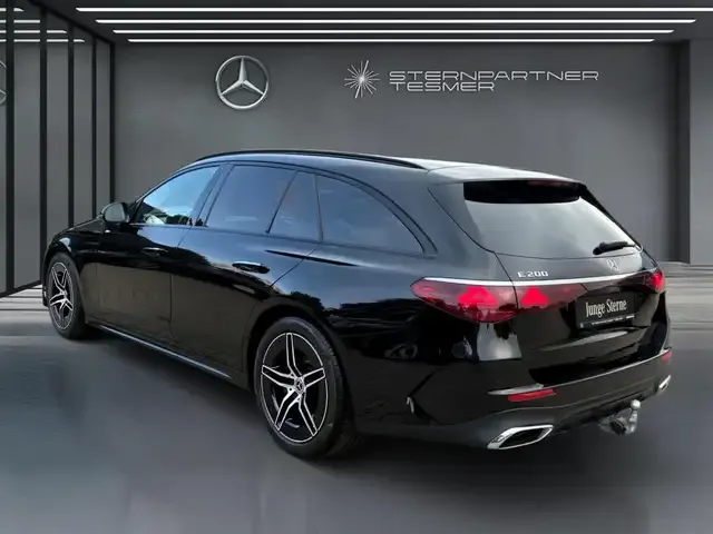 Mercedes-Benz E 200