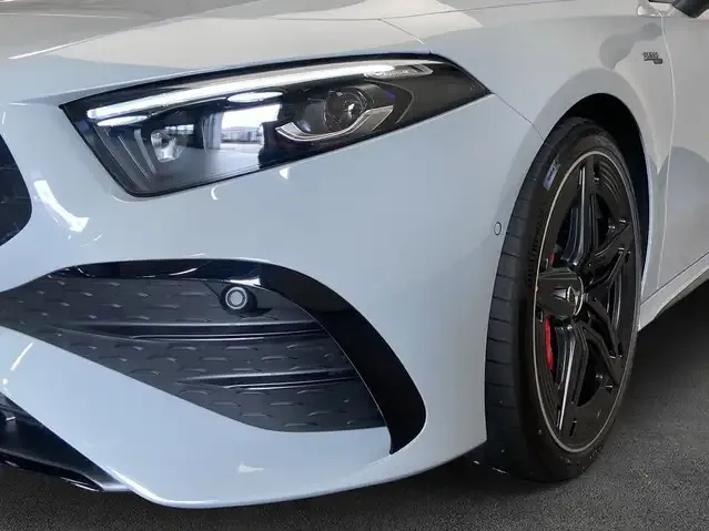 Mercedes-Benz A 35 AMG