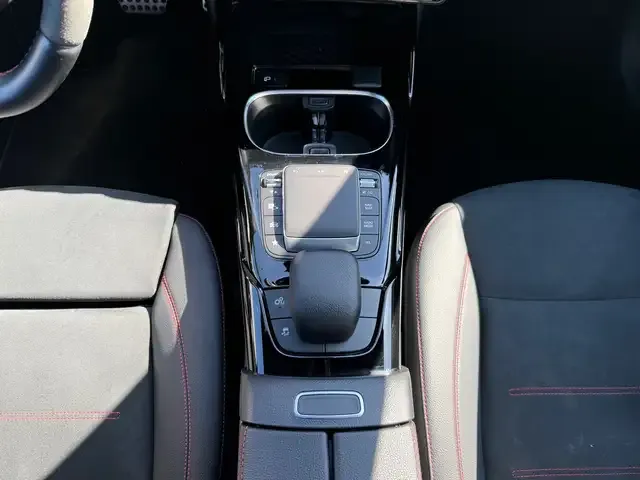Mercedes-Benz A 35 AMG