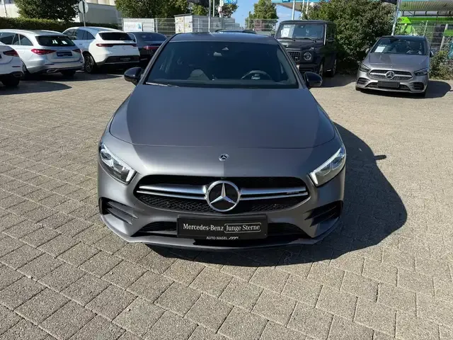 Mercedes-Benz A 35 AMG