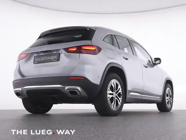 Mercedes-Benz GLA 250