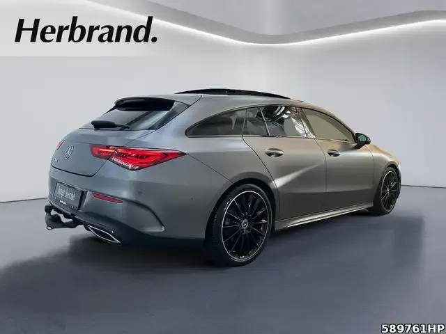 Mercedes-Benz CLA 220