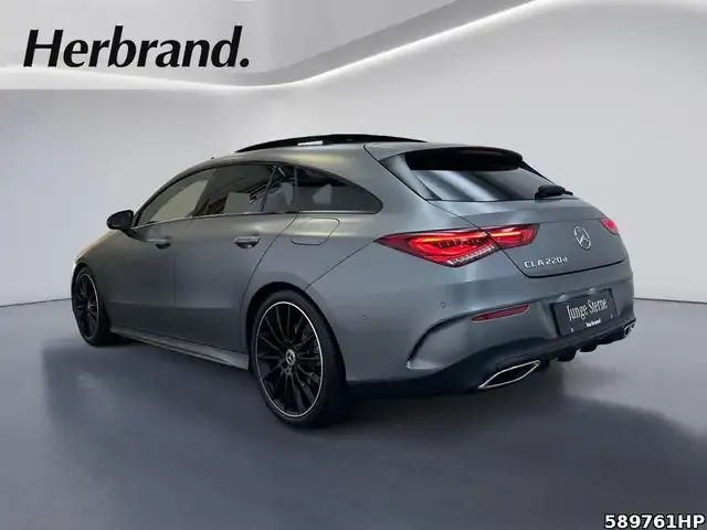 Mercedes-Benz CLA 220