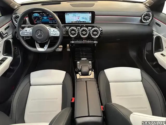 Mercedes-Benz CLA 220