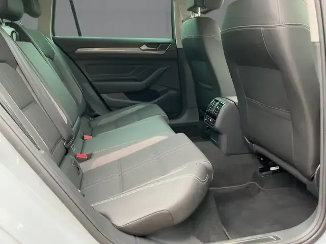 Volkswagen Passat Alltrack