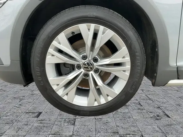 Volkswagen Passat Alltrack