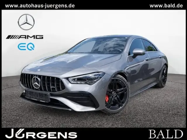 Mercedes-Benz CLA 35 AMG