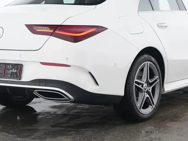 Mercedes-Benz CLA 250