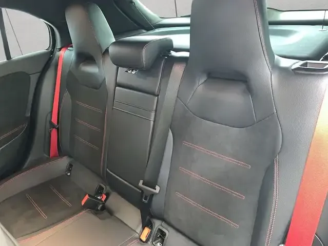 Mercedes-Benz A 45 AMG