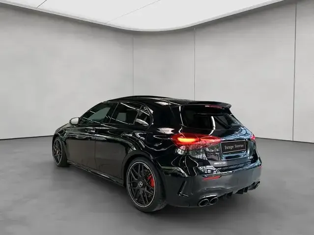 Mercedes-Benz A 45 AMG