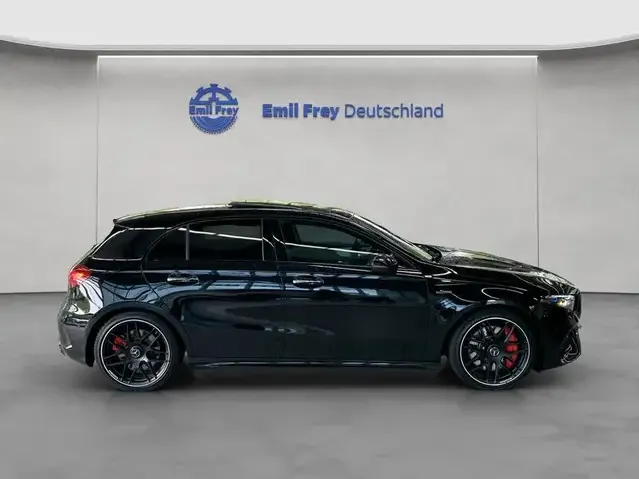 Mercedes-Benz A 45 AMG