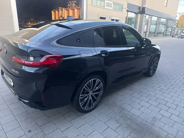 BMW X4 M
