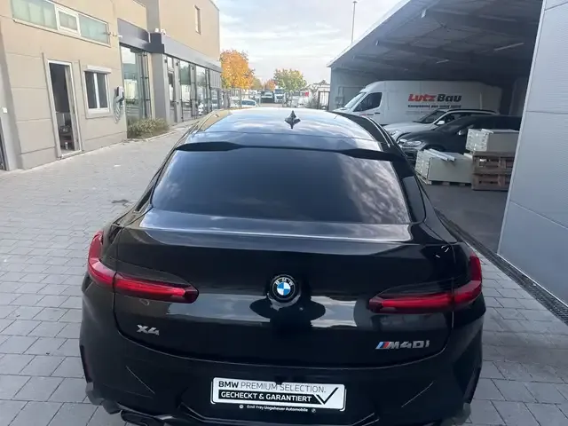 BMW X4 M