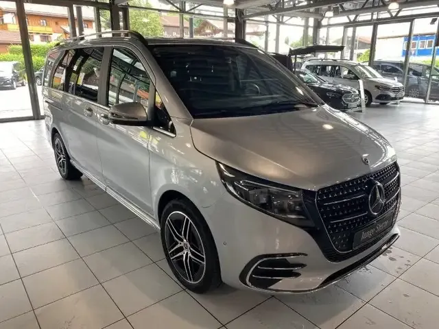 Mercedes-Benz V 300
