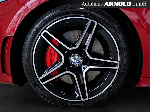 Mercedes-Benz A 35 AMG