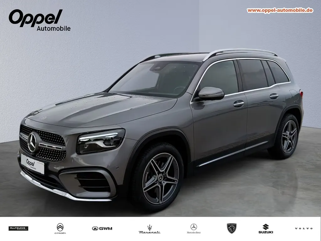Mercedes-Benz GLB 200