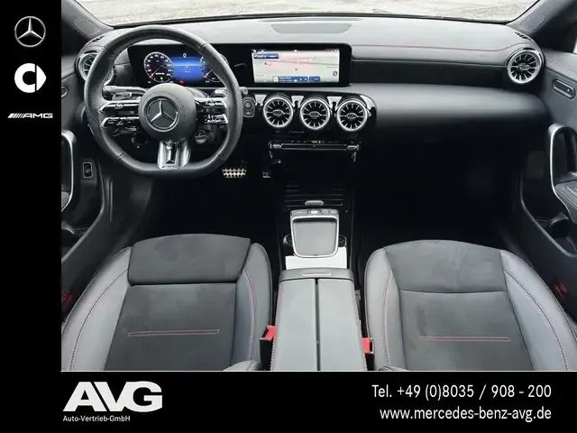 Mercedes-Benz CLA 35 AMG