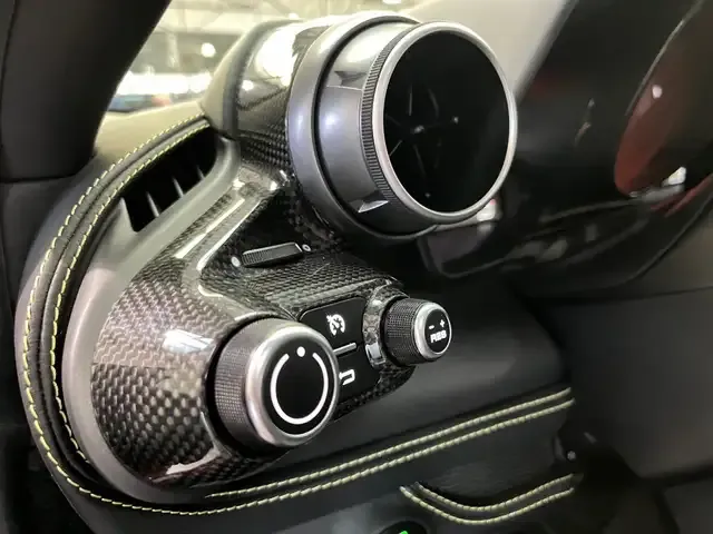 Ferrari F8 Tributo
