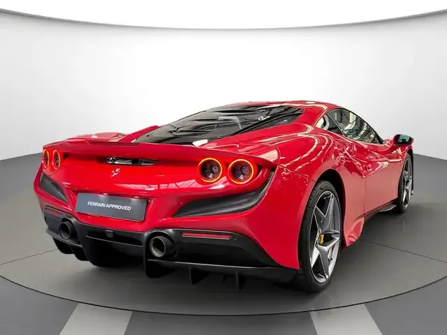 Ferrari F8 Tributo