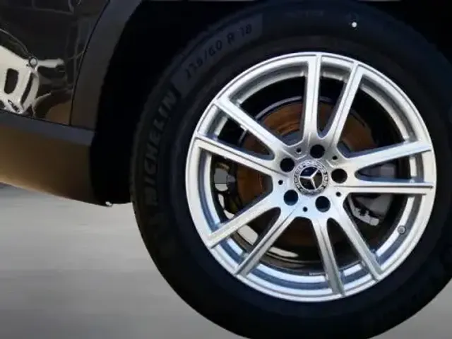 Mercedes-Benz GLC 200