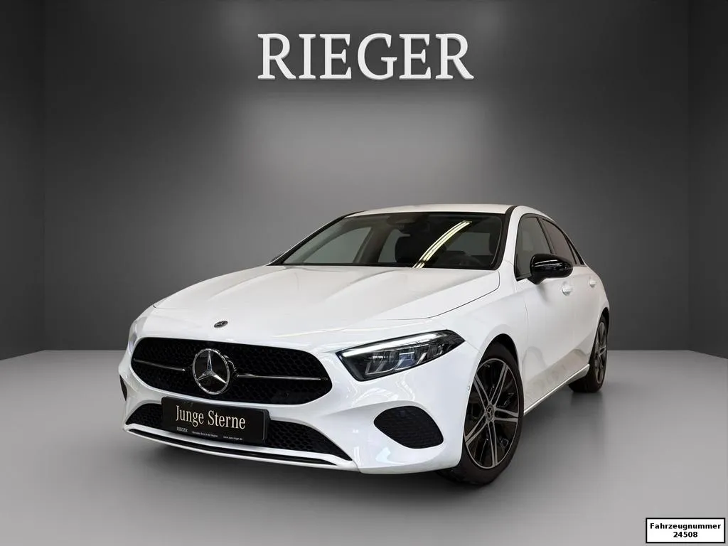 Mercedes-Benz A 200