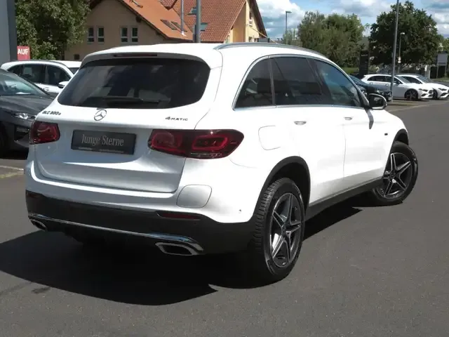 Mercedes-Benz GLC 300