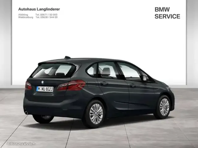 BMW 218