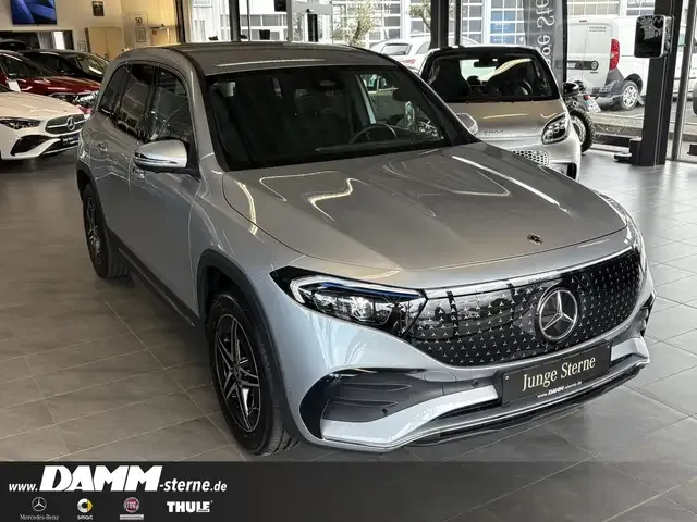 Mercedes-Benz EQB 300